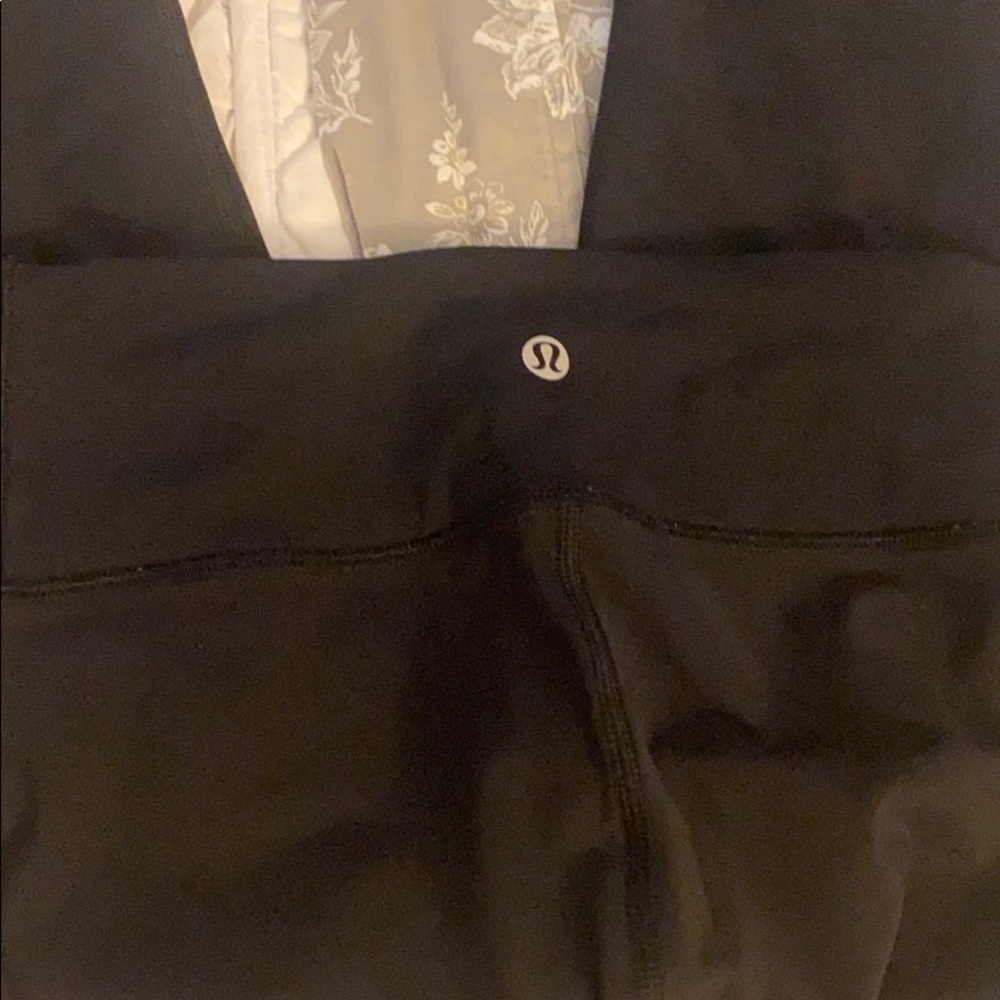 LULULEMON LEGGINGS - Picture 10 of 13